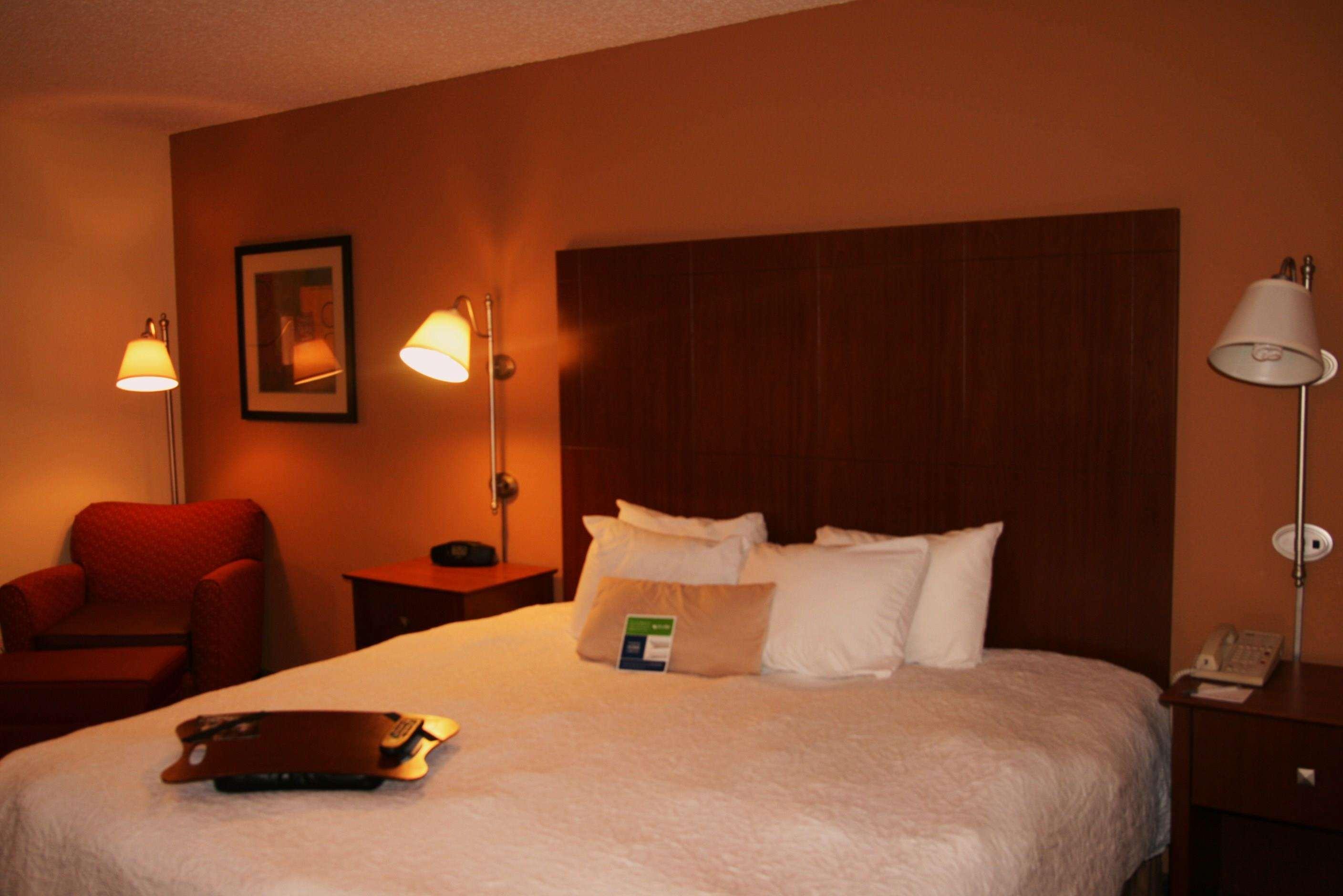 Hampton Inn & Suites Kansas City-Merriam Exteriér fotografie