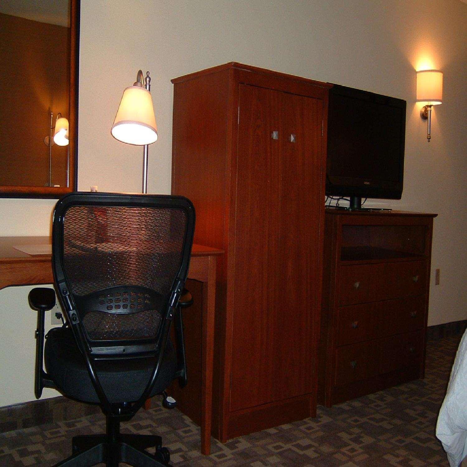 Hampton Inn & Suites Kansas City-Merriam Exteriér fotografie