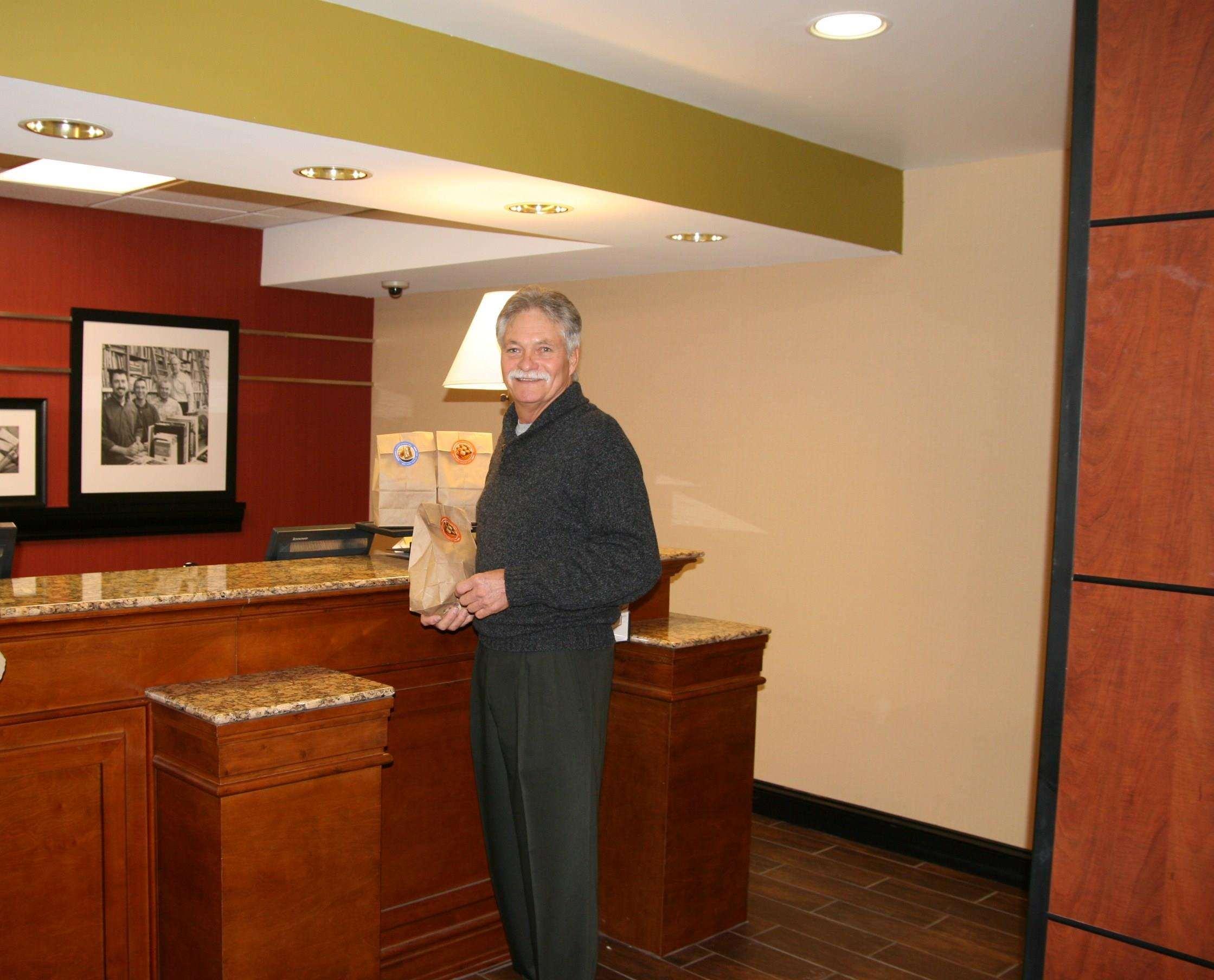 Hampton Inn & Suites Kansas City-Merriam Exteriér fotografie