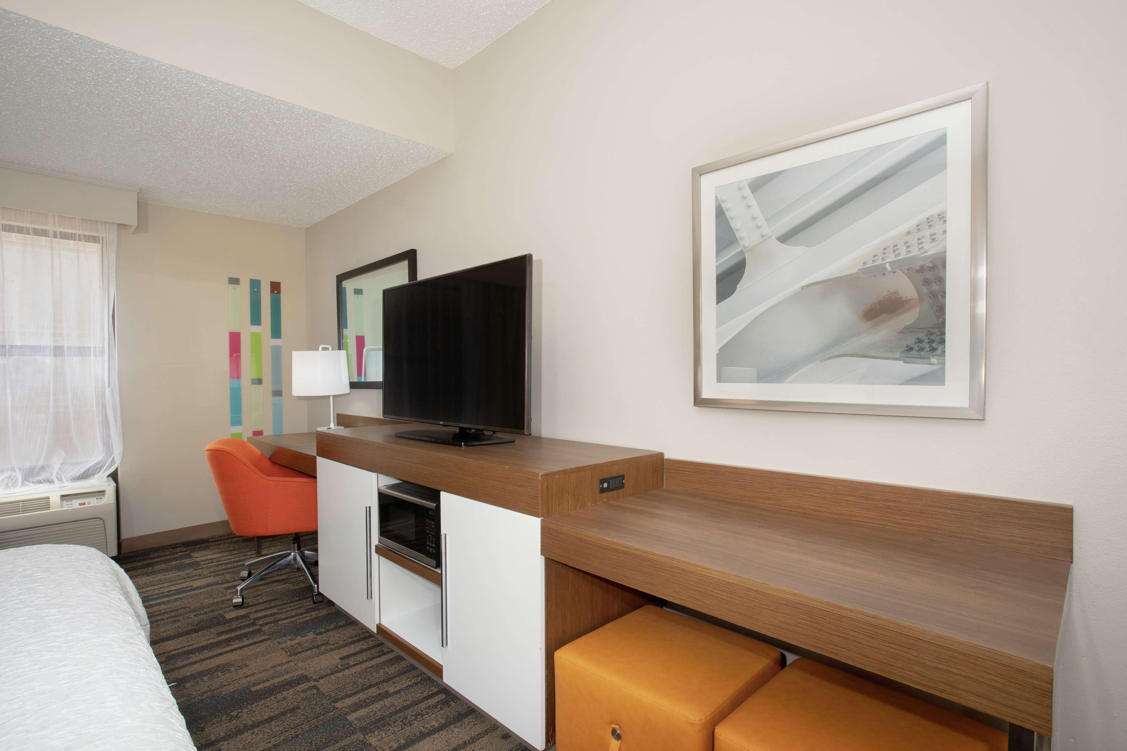 Hampton Inn & Suites Kansas City-Merriam Exteriér fotografie