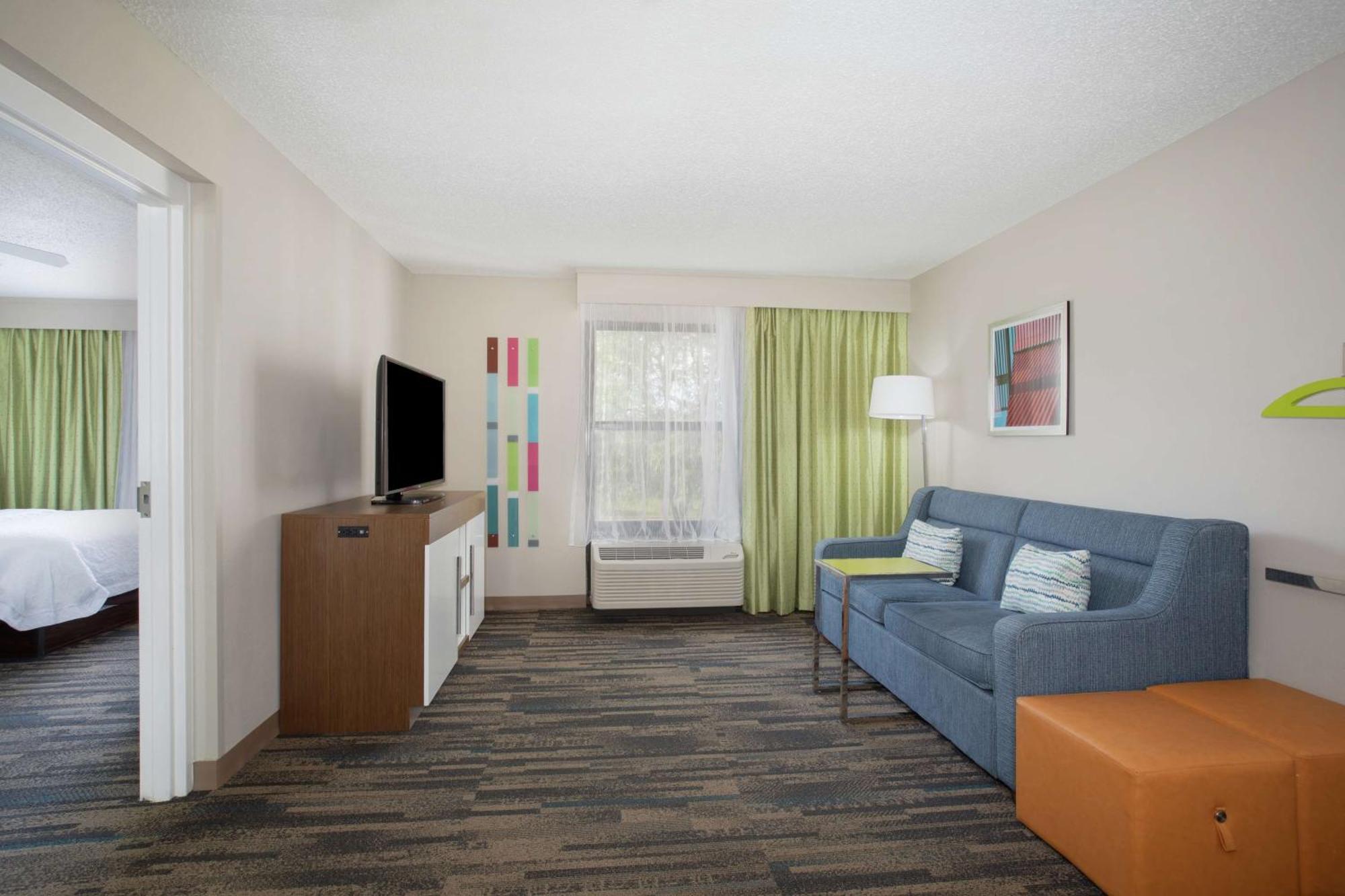 Hampton Inn & Suites Kansas City-Merriam Exteriér fotografie